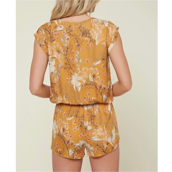 ✨ NWT ✨ O’NEILL • Sz. S Sunflower Pilot romper - Picture 3 of 7